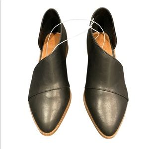 Universal Thread Wenda Black Cut Out Booties Flats Size 7 New